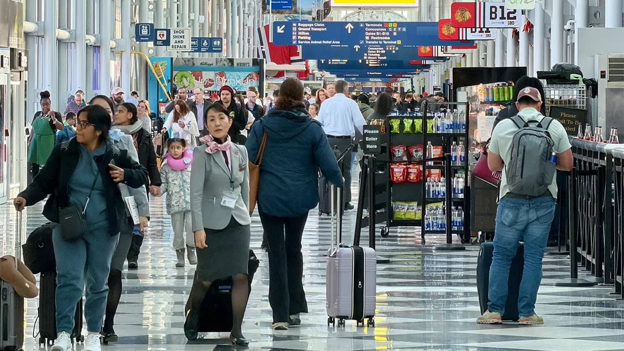 Image for article: Want cheaper holiday flights? Here’s when to book